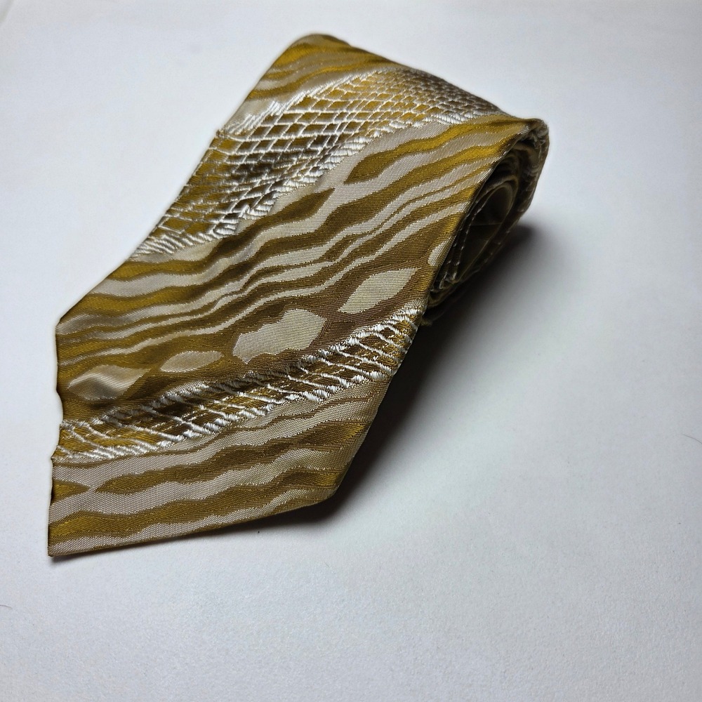 Hemphill-Wells Mens Gold Abstract Geometric Metallic Woven Necktie 3.5 Inch